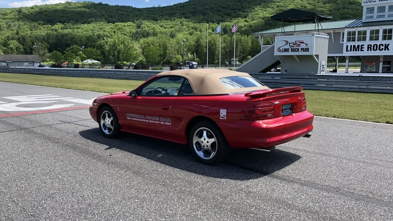1994 Ford Mustang 4