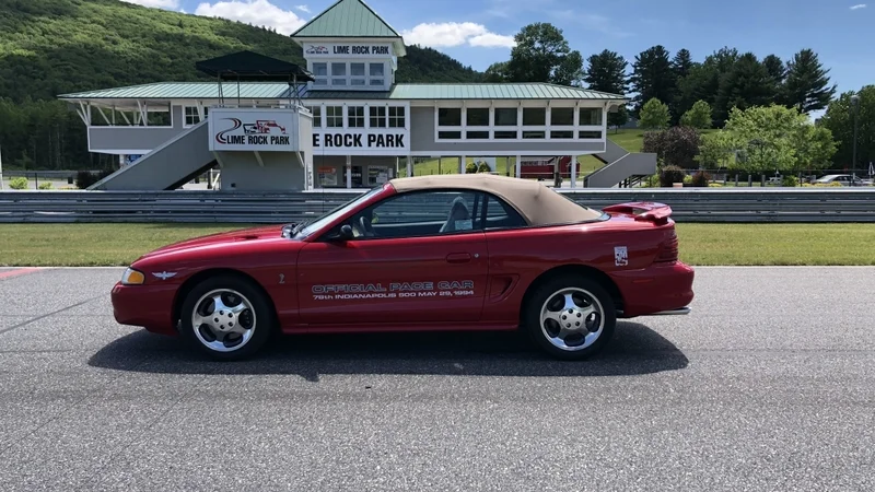 1994 Ford Mustang 5