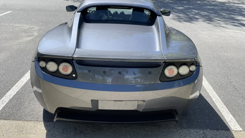2008 Tesla Roadster