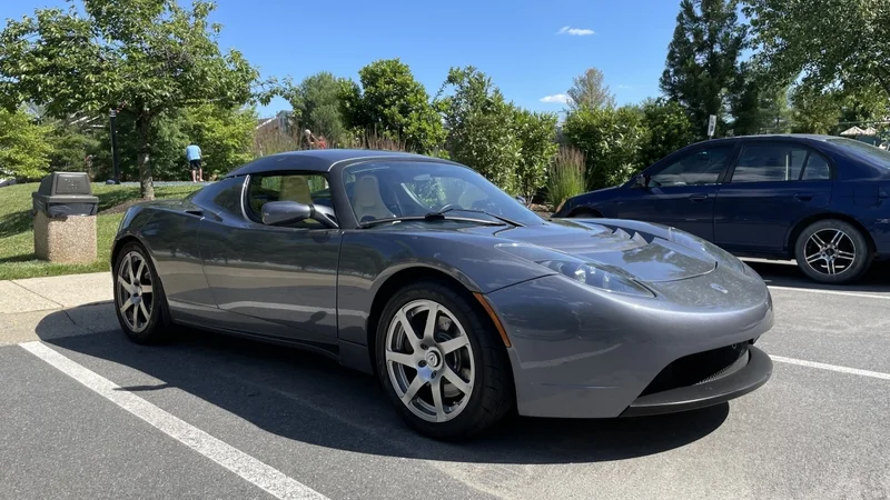 2008 Tesla Roadster