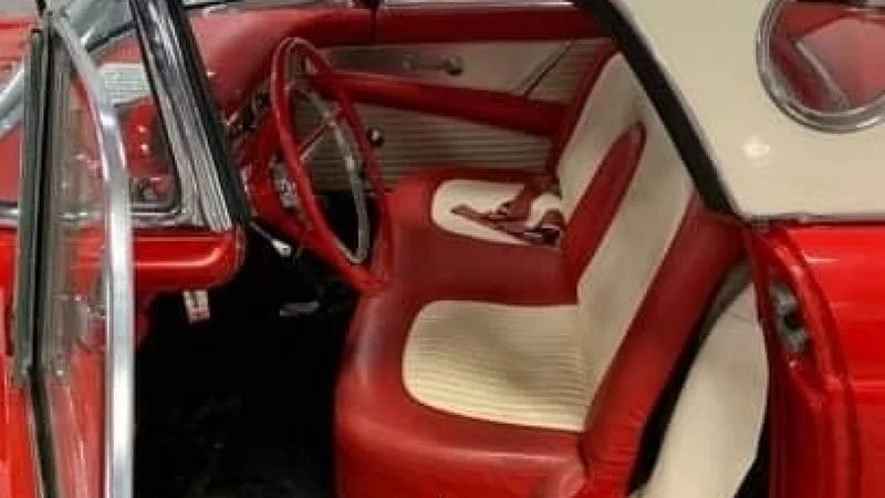 1956 Ford Thunderbird