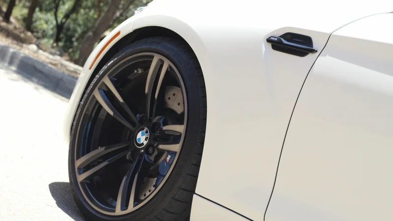2017 BMW M2 PERFORMANCE 4