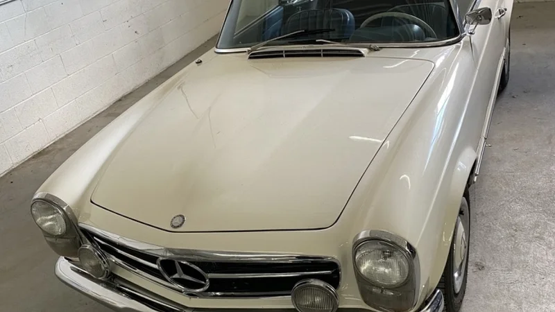 1965 Mercedes-Benz 230SL 7