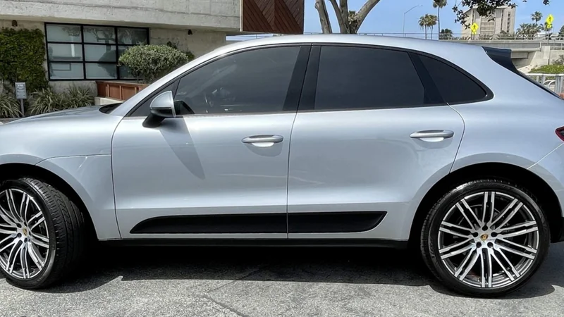 2017 Porsche Macan 6