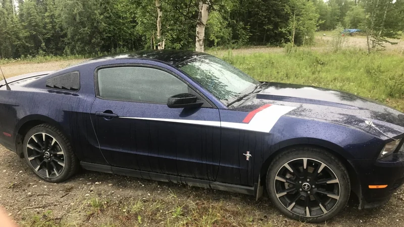 2012 Ford Mustang 2