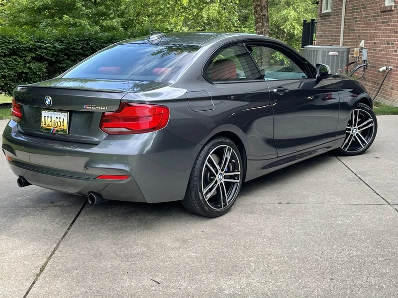 2019 BMW M240i 8