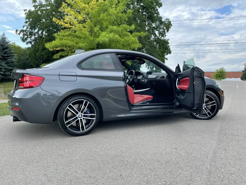 2019 BMW M240i 9