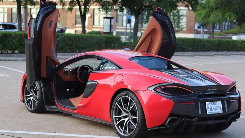 2016 McLaren 570 6