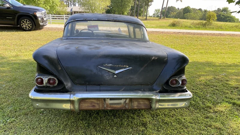 1958 Chevrolet Biscayne 2