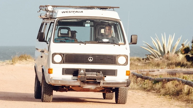 1984 Volkswagen Westfalia Vanagon 2