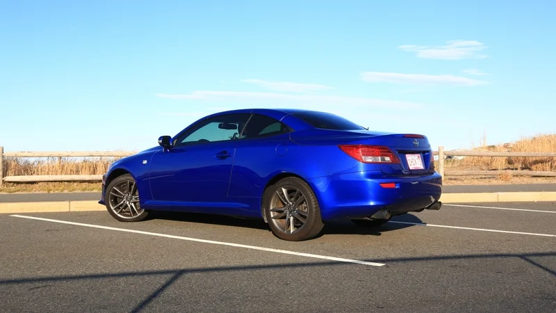 2013 Lexus IS350C 3