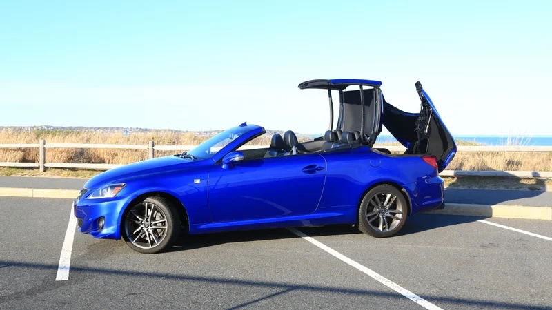 2013 Lexus IS350C 5