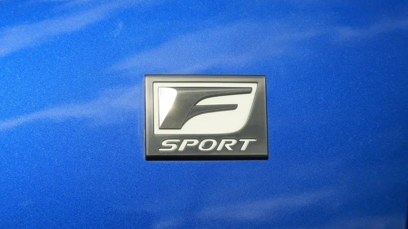 2013 Lexus IS350C 12