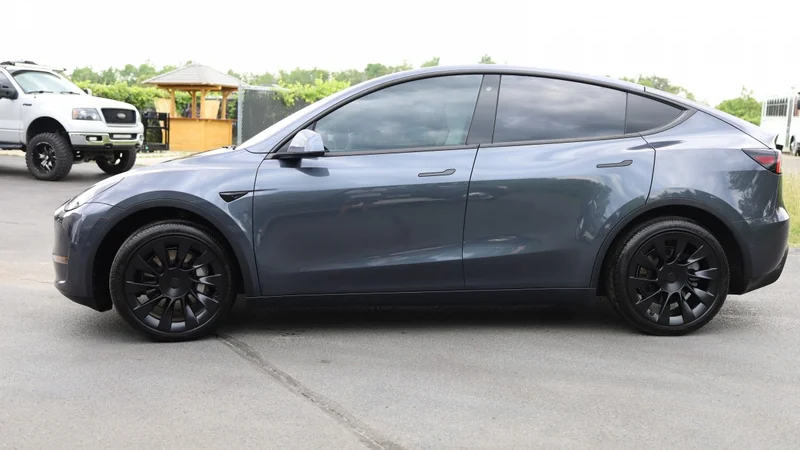 2020 Tesla Model Y 2