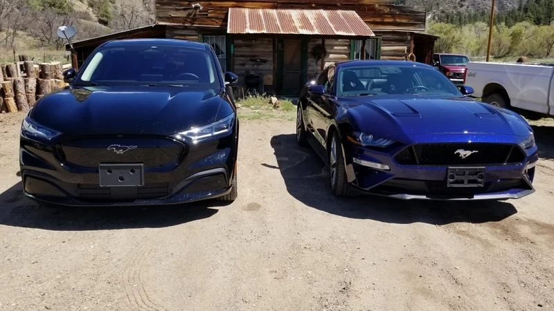 2020 Ford Mustang 10
