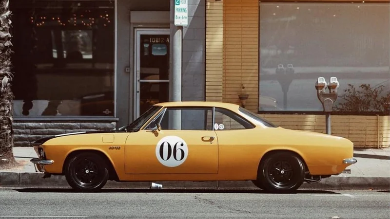 1966 Chevrolet Corvair 2