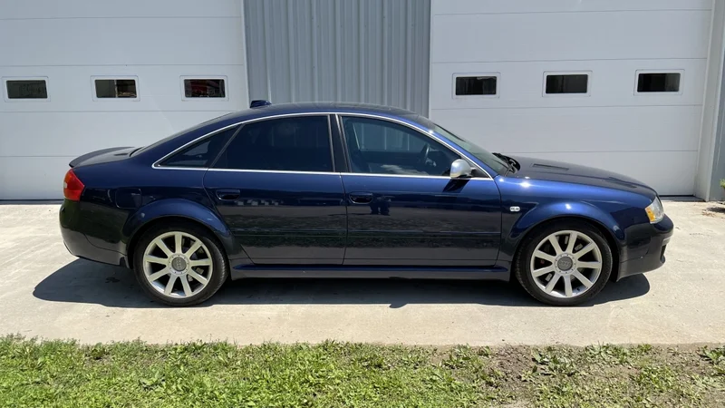2003 Audi RS6