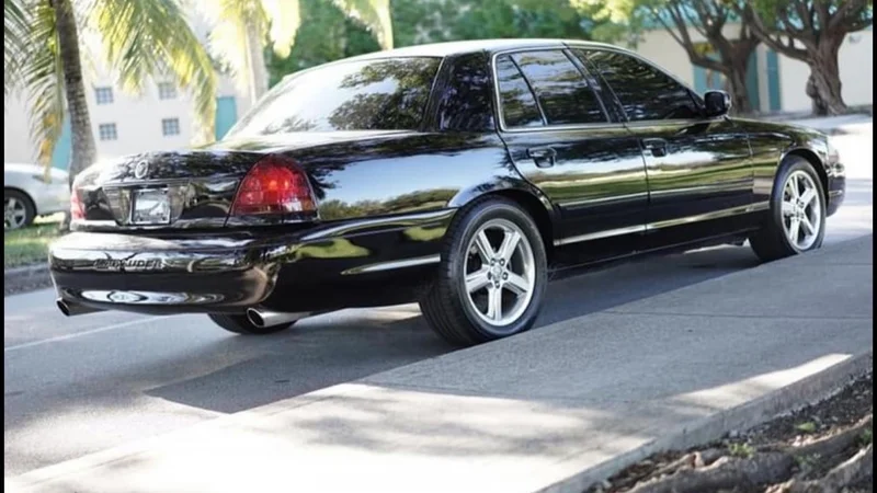 2003 Mercury Marauder