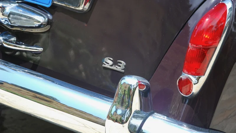 1964 Bentley S3 18