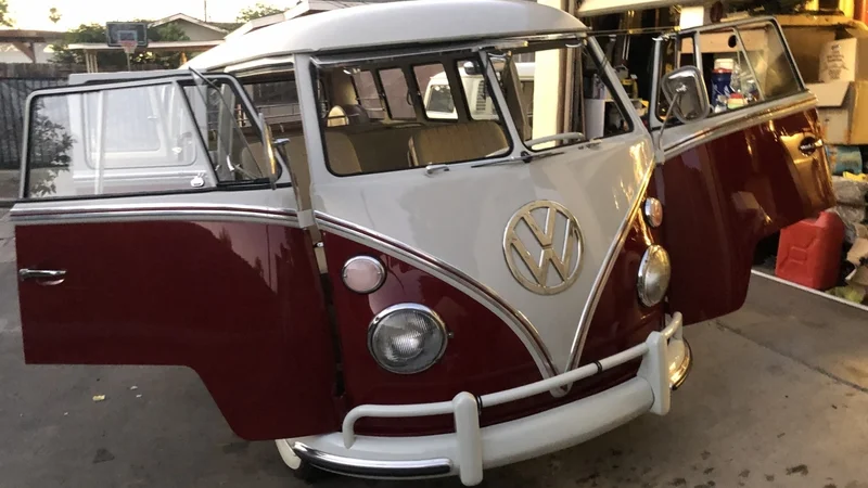 1967 Volkswagen Minivan 2