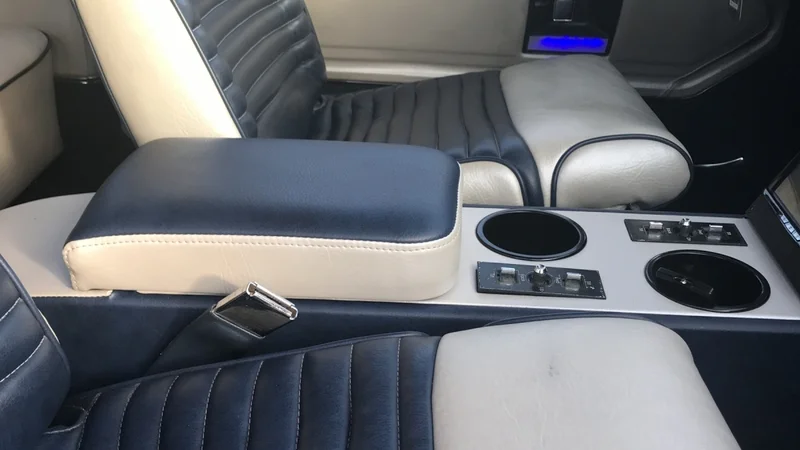 1969 Cadillac DeVille 4