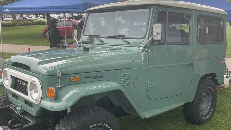 1974 Toyota Land Cruiser BJ-40 6