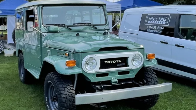 1974 Toyota Land Cruiser BJ-40 2