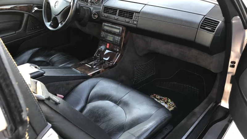 2001 Mercedes-Benz SL500 3