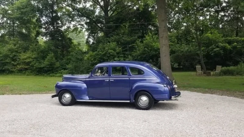 1941 Plymouth Special Deluxe 12