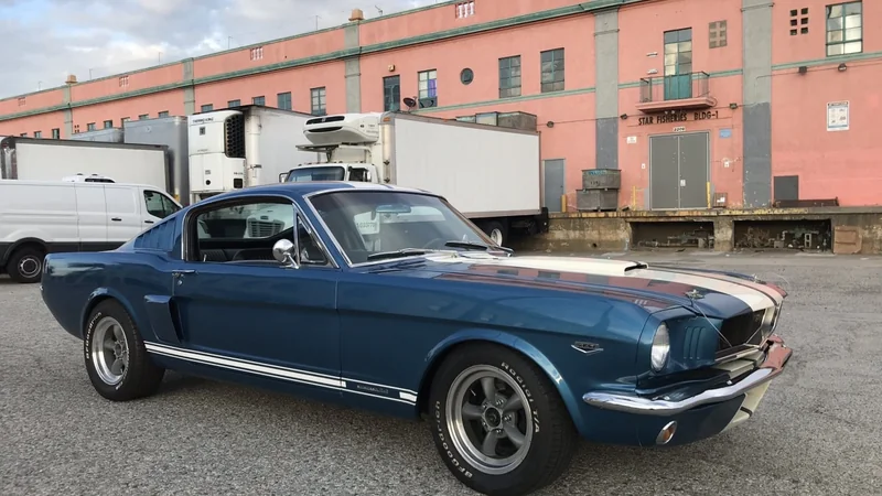 1965 Ford Mustang 2