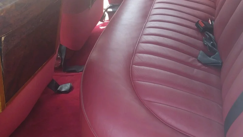 1959 Jaguar MK IX 12