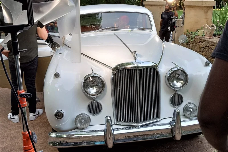 1959 Jaguar MK IX 6