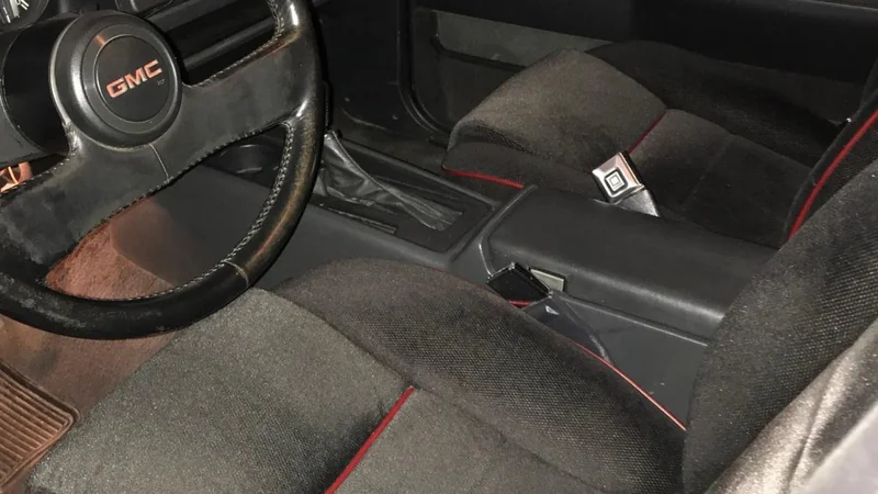1991 GMC Syclone 6