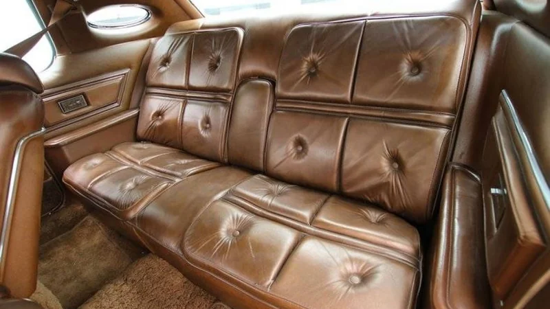 1976 Lincoln Continental Mk IV 11