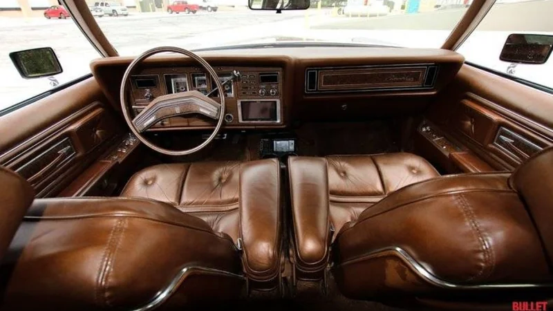 1976 Lincoln Continental Mk IV 12