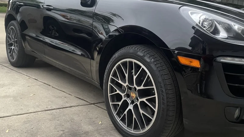 2016 Porsche Macan 8