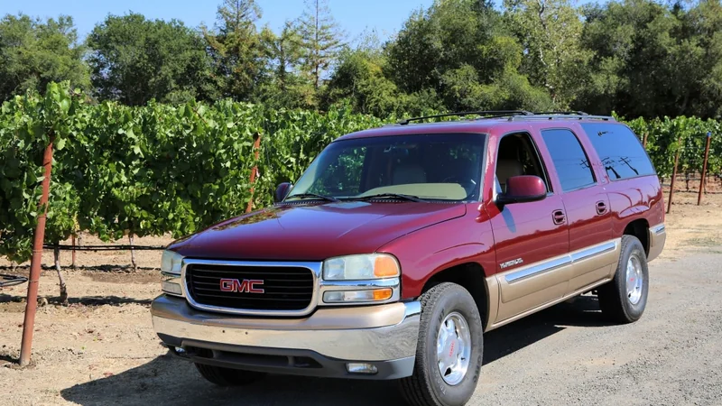 2000 GMC Yukon XL 2