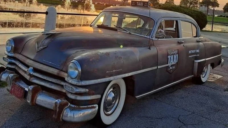 1953 Chrysler New Yorker 2