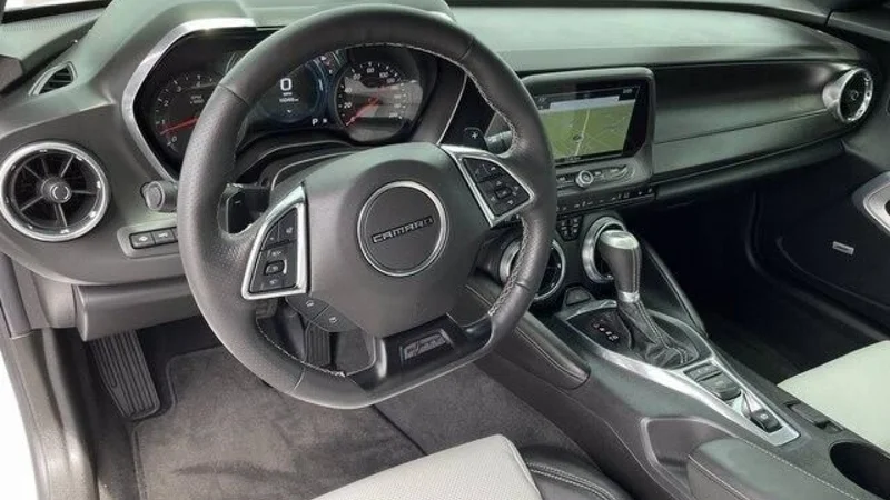 2017 Chevrolet Camaro 5