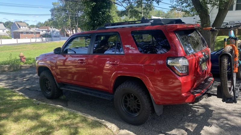 2018 Toyota 4 Runner TRD Off Road 2