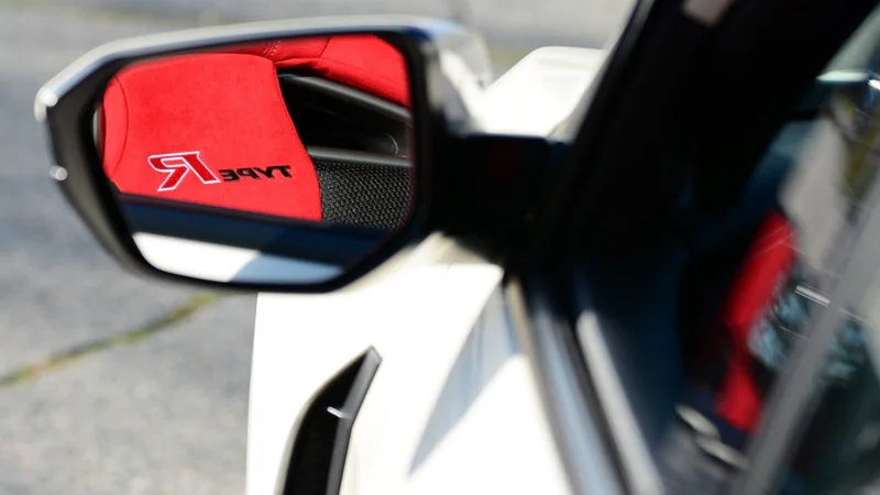 2017 Honda Civic Type-R 6