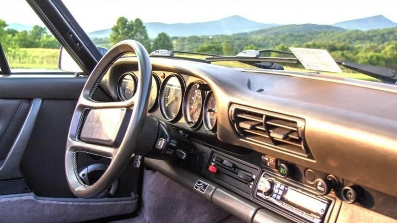 1987 Porsche 911 Carrera