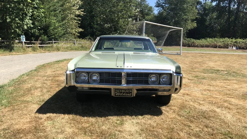 1969 Buick Wildcat 2