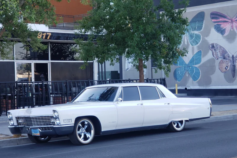 1967 Cadillac Fleetwood 60 Special 9