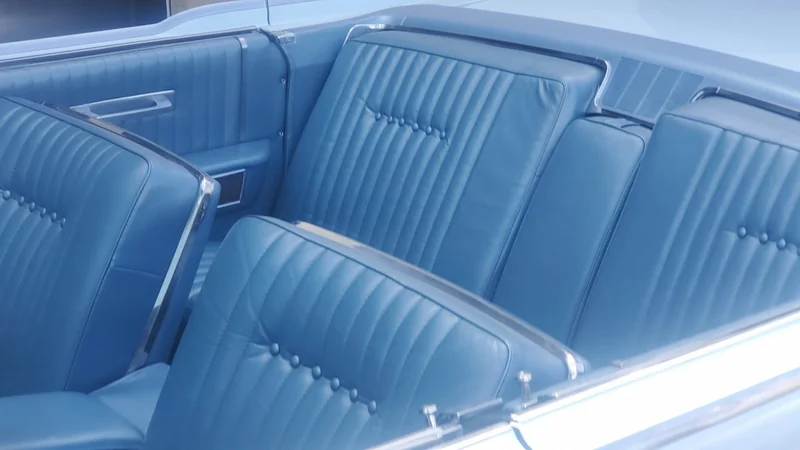 1964 Lincoln Continental 6