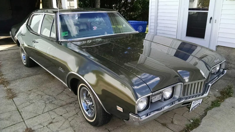 1968 Oldsmobile Cutlass 2