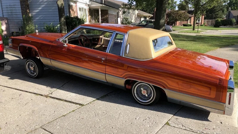 1983 Cadillac Coupe Deville 2