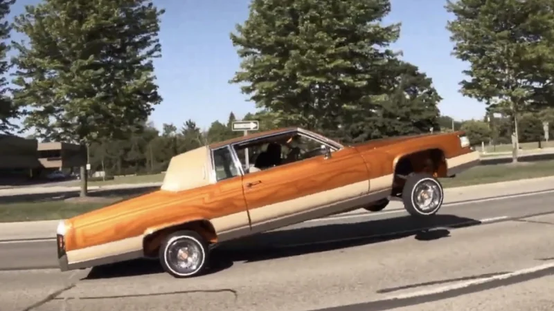 1983 Cadillac Coupe Deville 5