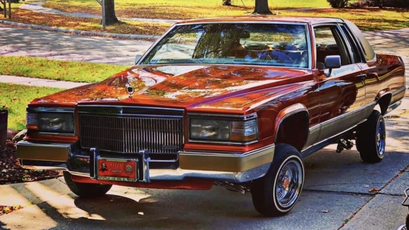 1983 Cadillac Coupe Deville 7