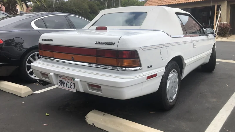 1995 Chrysler LeBaron GTC 2